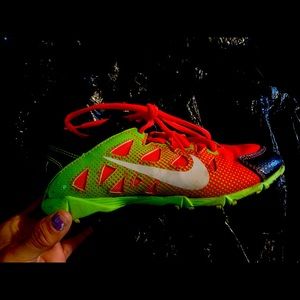 Nike cleats kids size put